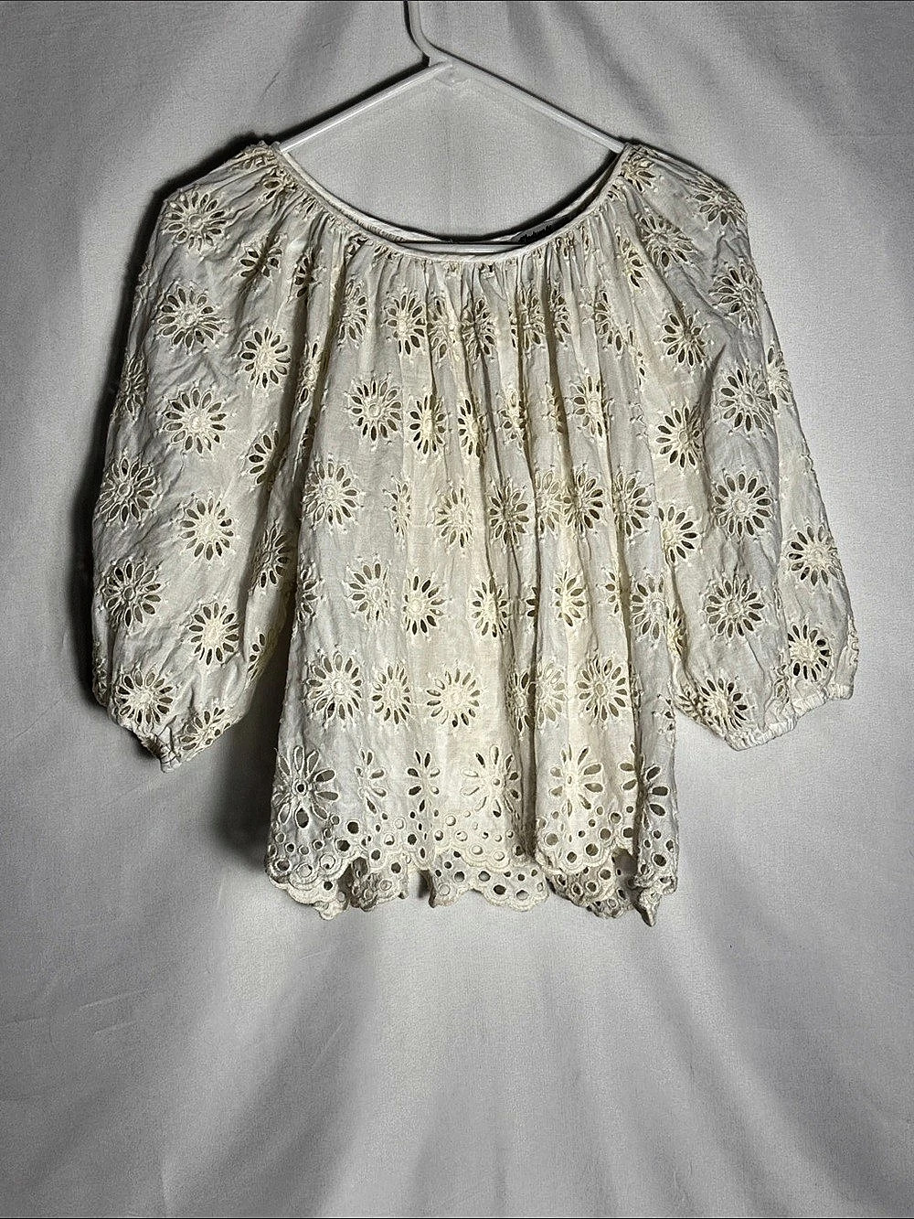 Madewell Embroidered Shirred Puff-Sleeve Floral Eyelet Daisy Boho Blouse Cream